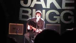 Video thumbnail of "Jake Bugg - Down The Avenue"