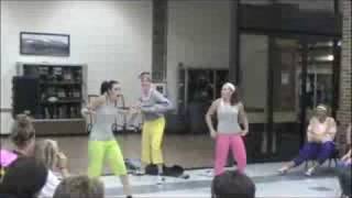 Senior Lip Sync