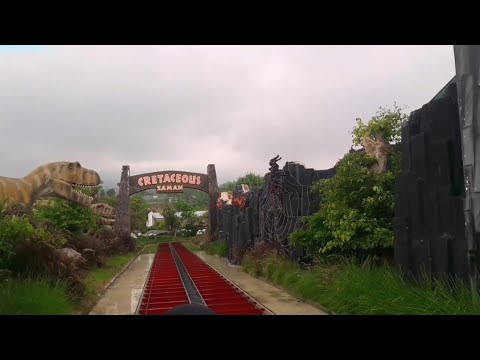 Lihat Lebih Dekat Dinosaurus Awas Digigit!