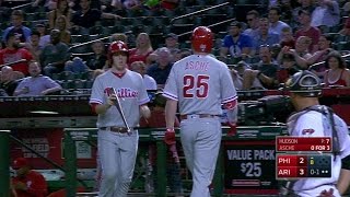 PHI@ARI: Asche's bat flies at Herrera in dugout