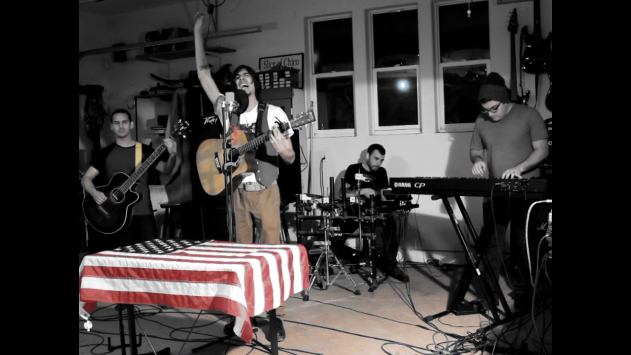 Regardez Kizmet - Americans (2017 Tiny Desk Contest Submission) sur YouTube Regardez Kizmet - Americans (2017 Tiny Desk Contest Submission) sur YouTube