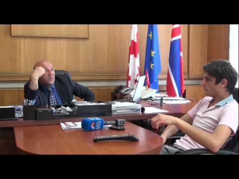 გორის გამგებელი სამუშაო ოთახს საკრებულოში გადანაცვლების იმედით ტოვებს