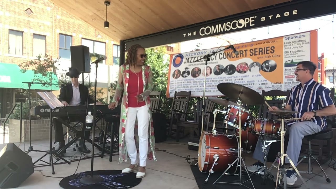 Jazz Legacy Series; Maria Howell, Rick Cline, Noel Freidline; always Gets me Down