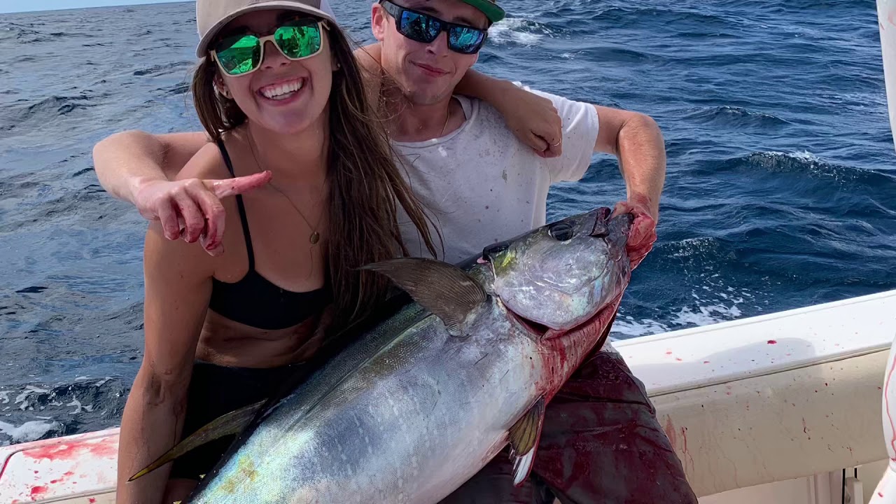 EPIC TUNA FISHING OFF COAST OF NEW JERSEY 2019! NUMEROUS TUNA AND 400LB THRESHER SHARK!
