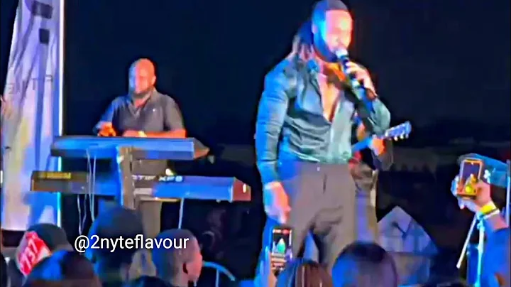 Singer Flavour naabania shutdown Lagos Polo club with excellent performance on stage
