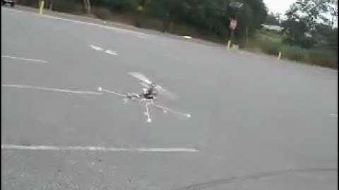 BLADE 450 BASIC FLYING AND NOSE IN HOVER.