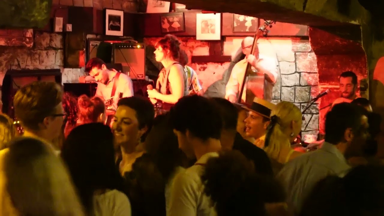 Slip In Mules / Live at Caveau de La Huchette