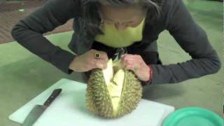 How to Cut and Prepare Durian Fruit