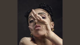 Video thumbnail of "FKA twigs - In Time"