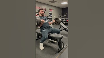 Seated curls 167lbs/76kg x 8 #armwrestling #strength #arms