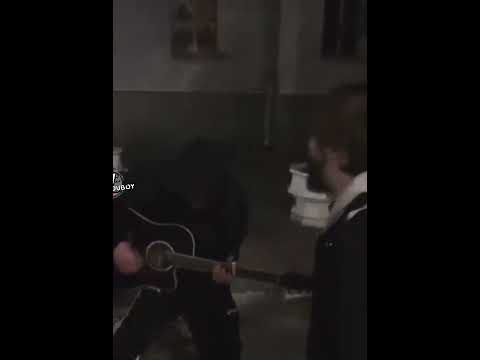Когда у девушки нет кольца 😀 #ржака #юмор #жиза #угар #прикол #shorts