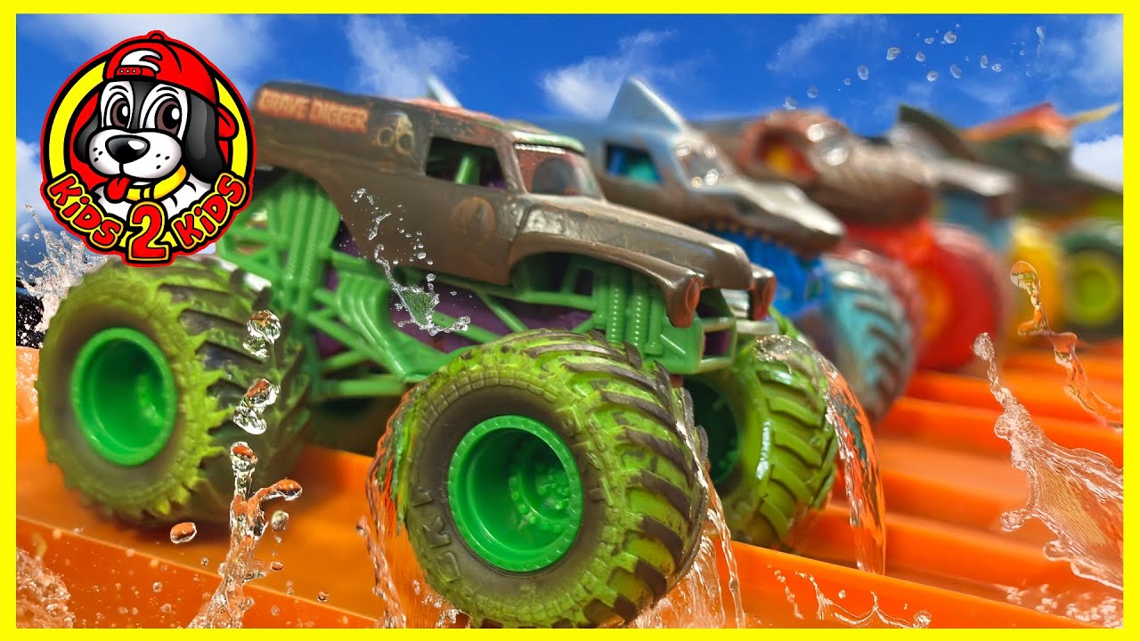 Monster Jam & Hot Wheels Monster Trucks 💦 SUPER WATER RACES! COMPILATION