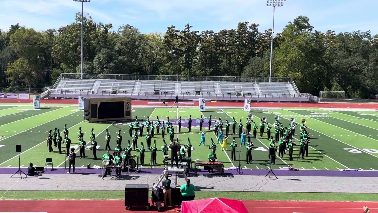 “Stay Tooned” performed by SHS Marching Tigers at Dutchtown