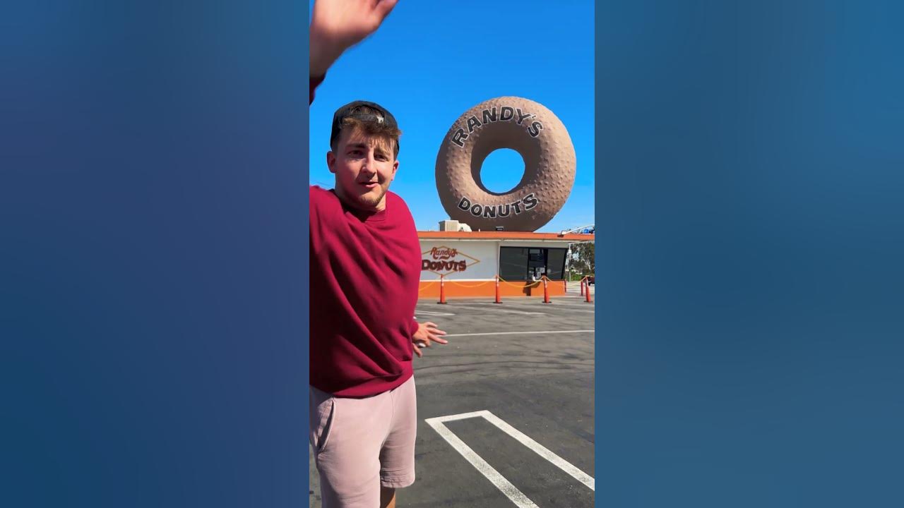 Turning Buildings Into Food!!