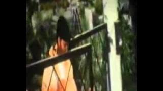 YouTube - mai rok lu tere badhate kadam...tujhe meri kasam- video song- film-tujhe meri kasam.flv