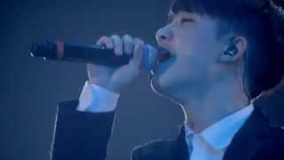 13 EXO - Tell Me What Is Love D.O Solo Present in The Lost Planet Concert
