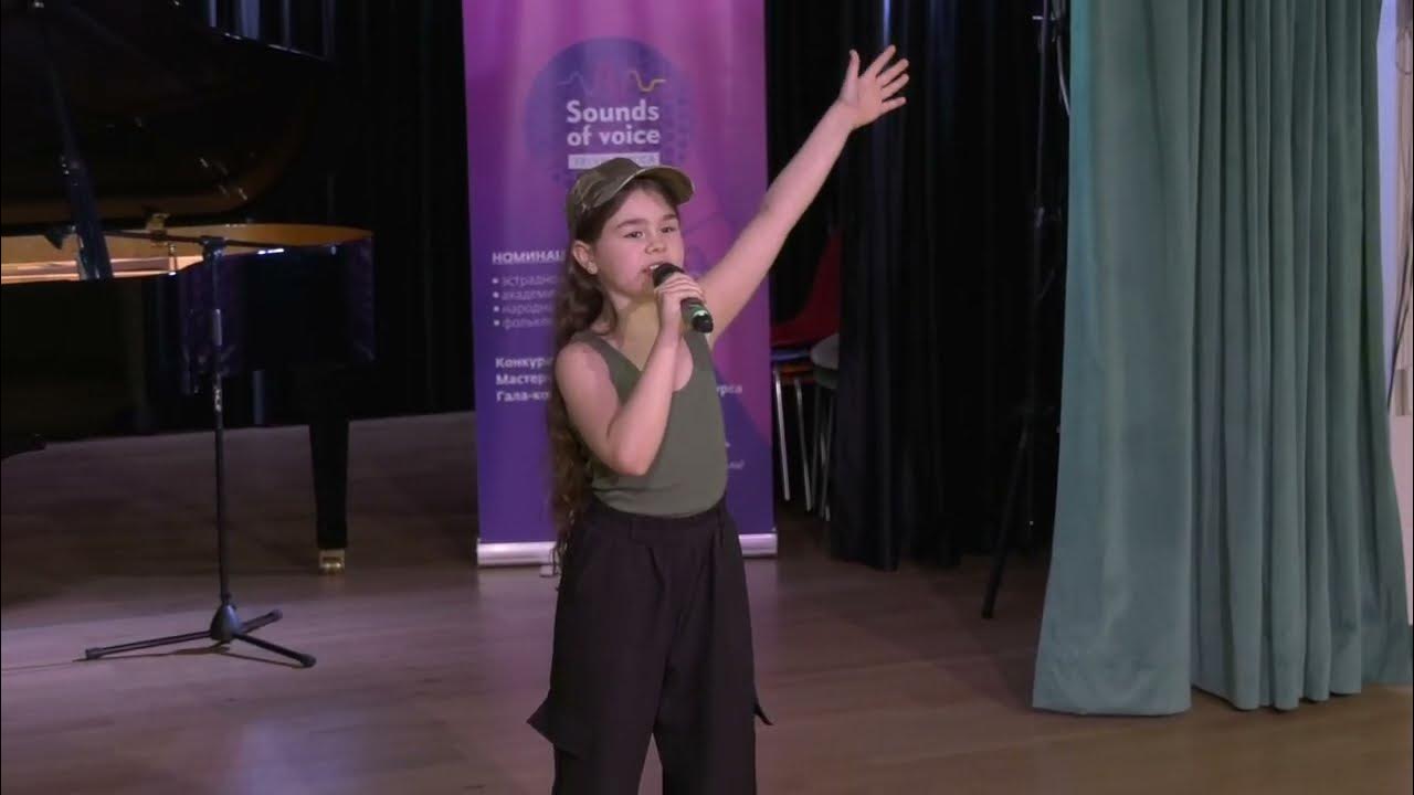 пою песню кукушка. кукушка. кукушка в исполнении певицы. девочка поёт кукушку виктора цоя. девочка поёт кукушку цоя.