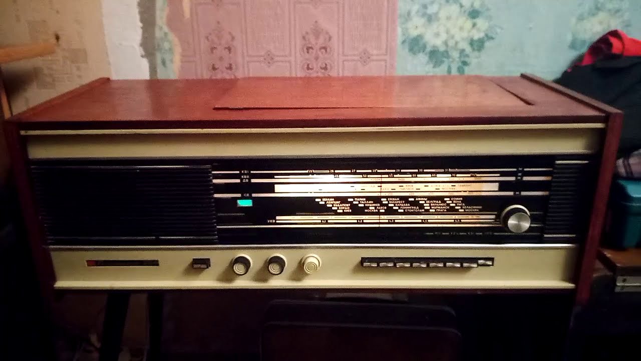 Радиола Кантата-204 - YouTube
