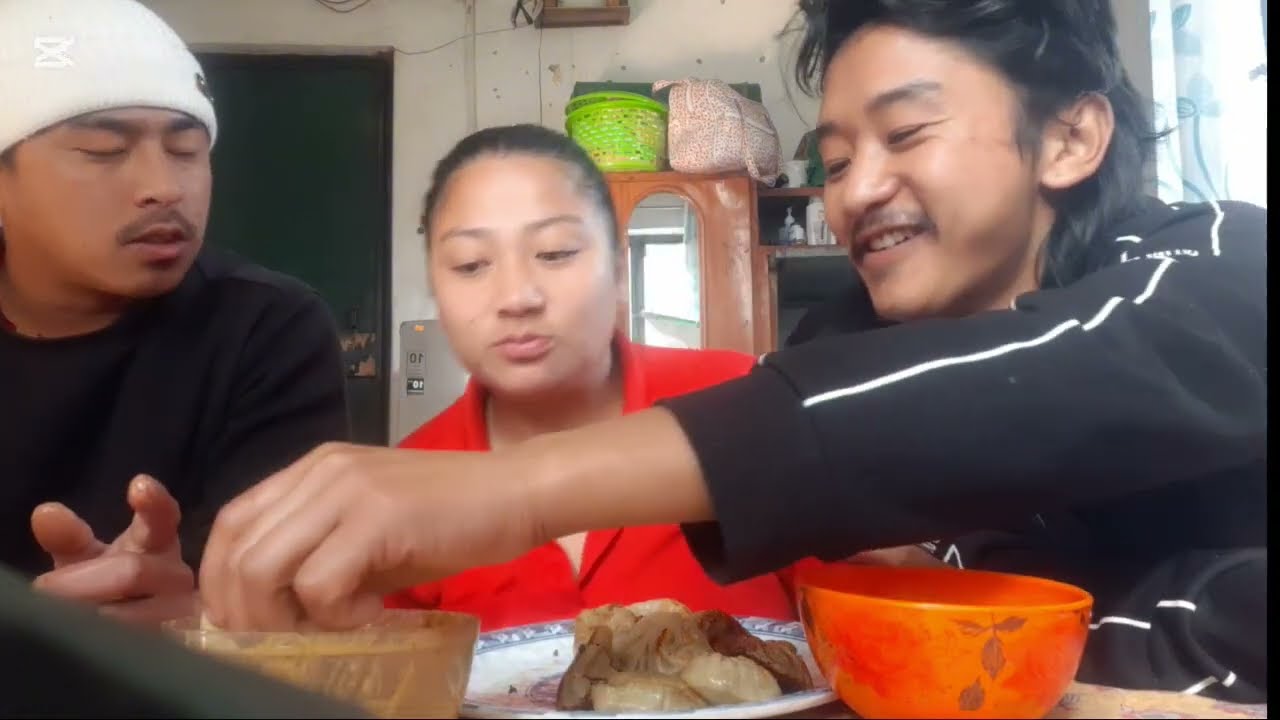 Fried chicken momo 🤤