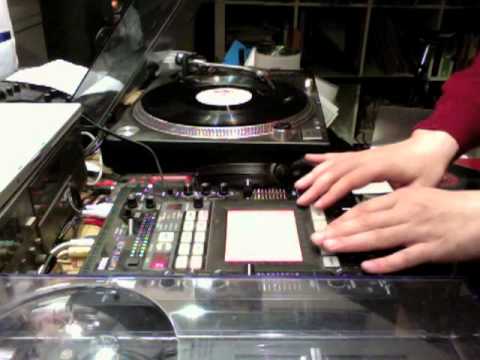 KiNK live bootleg with a Kaos mixer and a turntable