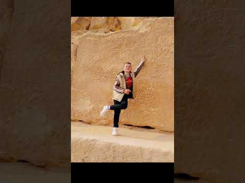 العين علينا بس الرب حارس 