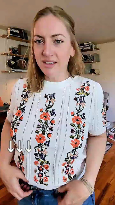 The Sweater Tee You’ll Wear 3 Seasons Straight #sweater  #cutetop  #closetstaples