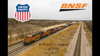 UP & BNSF at Tecific, TX