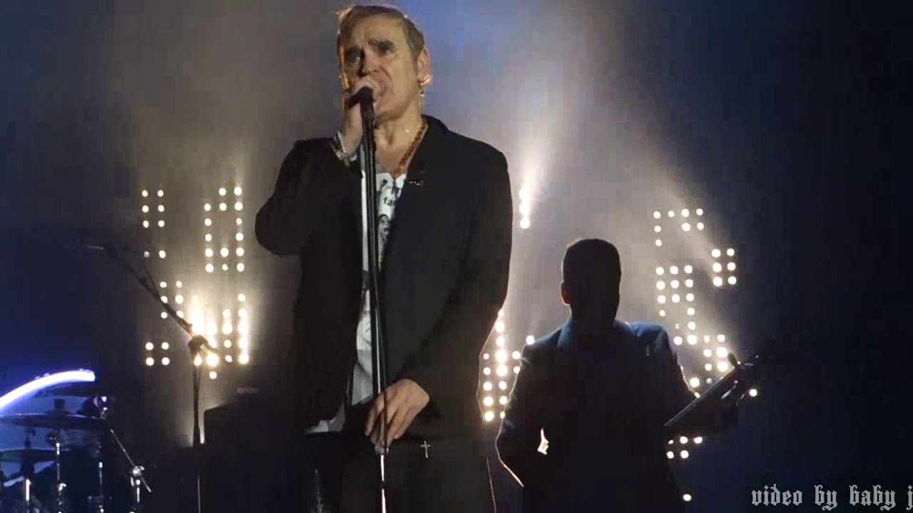 Morrissey-LOVE IS ON ITS WAY OUT-Live @ The Palladium, Cologne, Germany ...