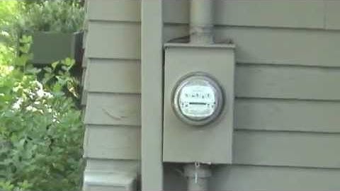 ECE 201 Lesson 1. Circuit variables:voltage and current.