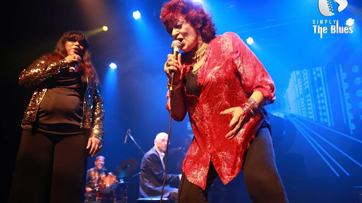 Dana Gillespie & Samantha Edwards Blues Jam at Sim...