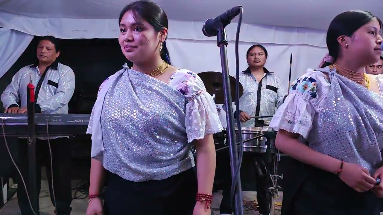 Grupo Mayas en Chuchuqui matrimonio de Pablito Isama y Beatriz Cachimuel.