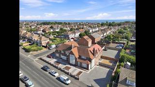 Premier Essex Airbnb.The Royal Serviced Apartments at Dovercourt, Harwich.