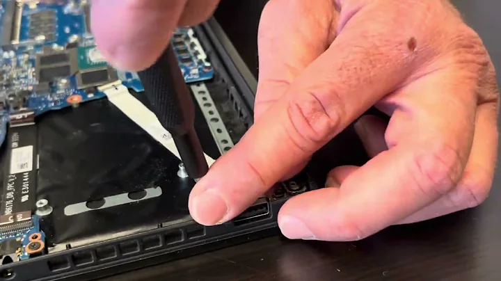 Asus Creator Q540V laptop Easy disassembly How to replace or upgrade parts DIY troubleshoot & repair