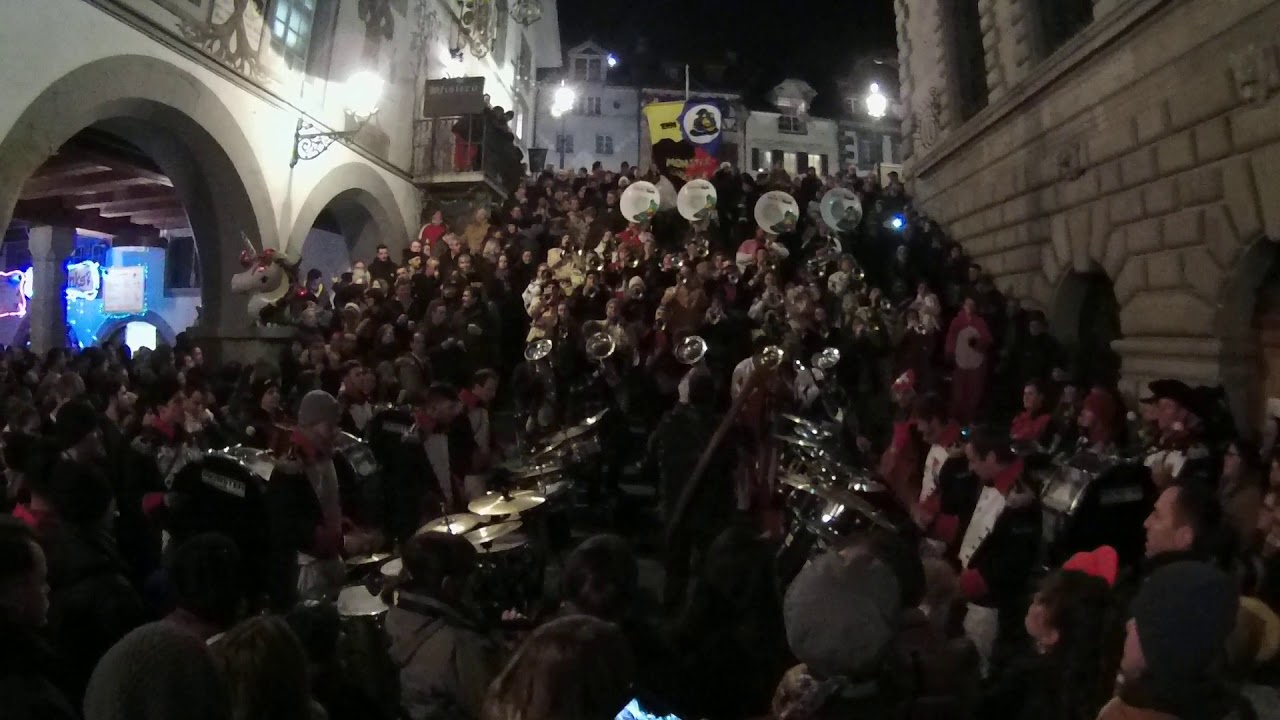 Monster-Guugger Bueri 2020 - Fat Bottomed Girl