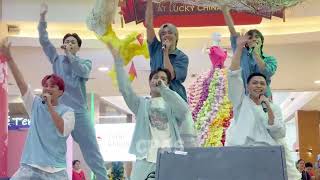 [FANCAM] PLUUS ‘Universe’ Live Performance at Lucky Chinatown (051224)