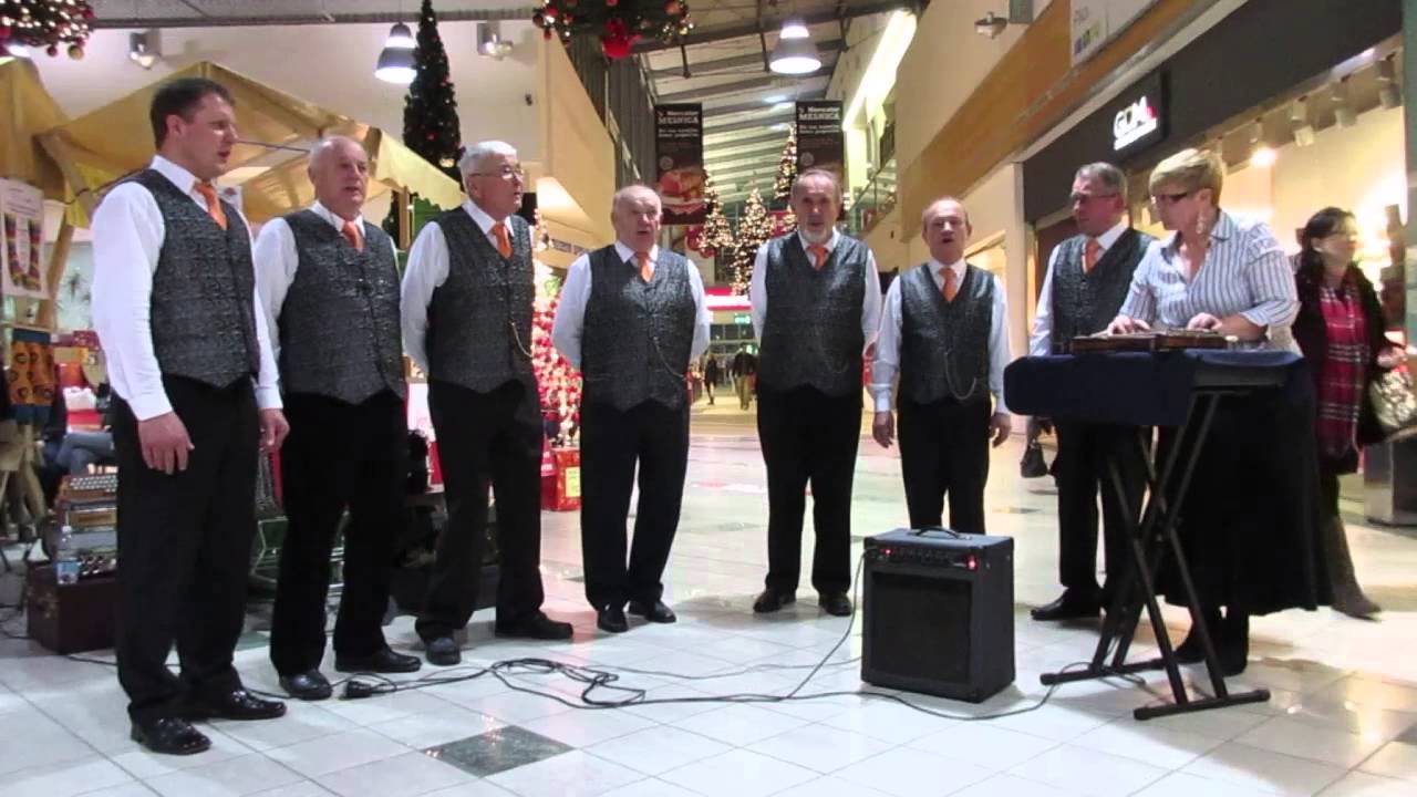 Fantje z vasi - Ljubljena krščanska hiša