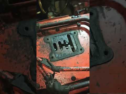 Завершение ремонта т 25,регулировка сцепления и валика блокировки передач.