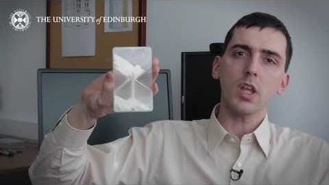 Stefanos Papanicolopulos: Granular materials