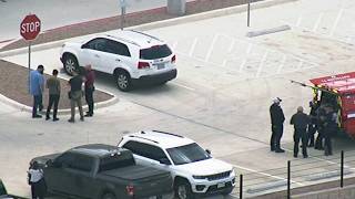 15-year-old shoots teacher then fatally shoots himself