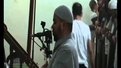 ومن الناس من يتخذ من دون الله أندادا يحبونهم كحب   الله تلاوة تزلزل القلوب لفضيلة الشيخ عبدالله كامل من تسجيلات 1433