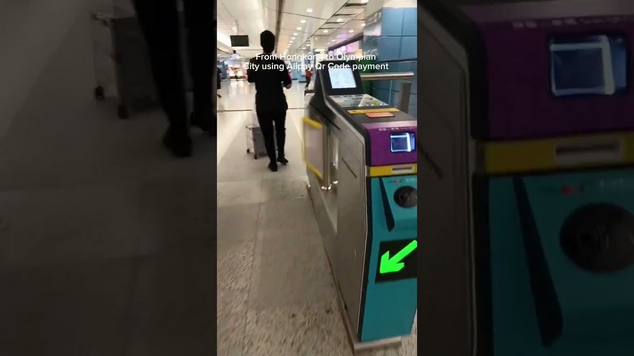 Mobile Payment at MTR STATION in Hongkong 