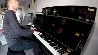 Yamaha upright piano screenshot 4