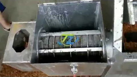 chicken manure or cow dung dewatering machine animal waste manure solid separator