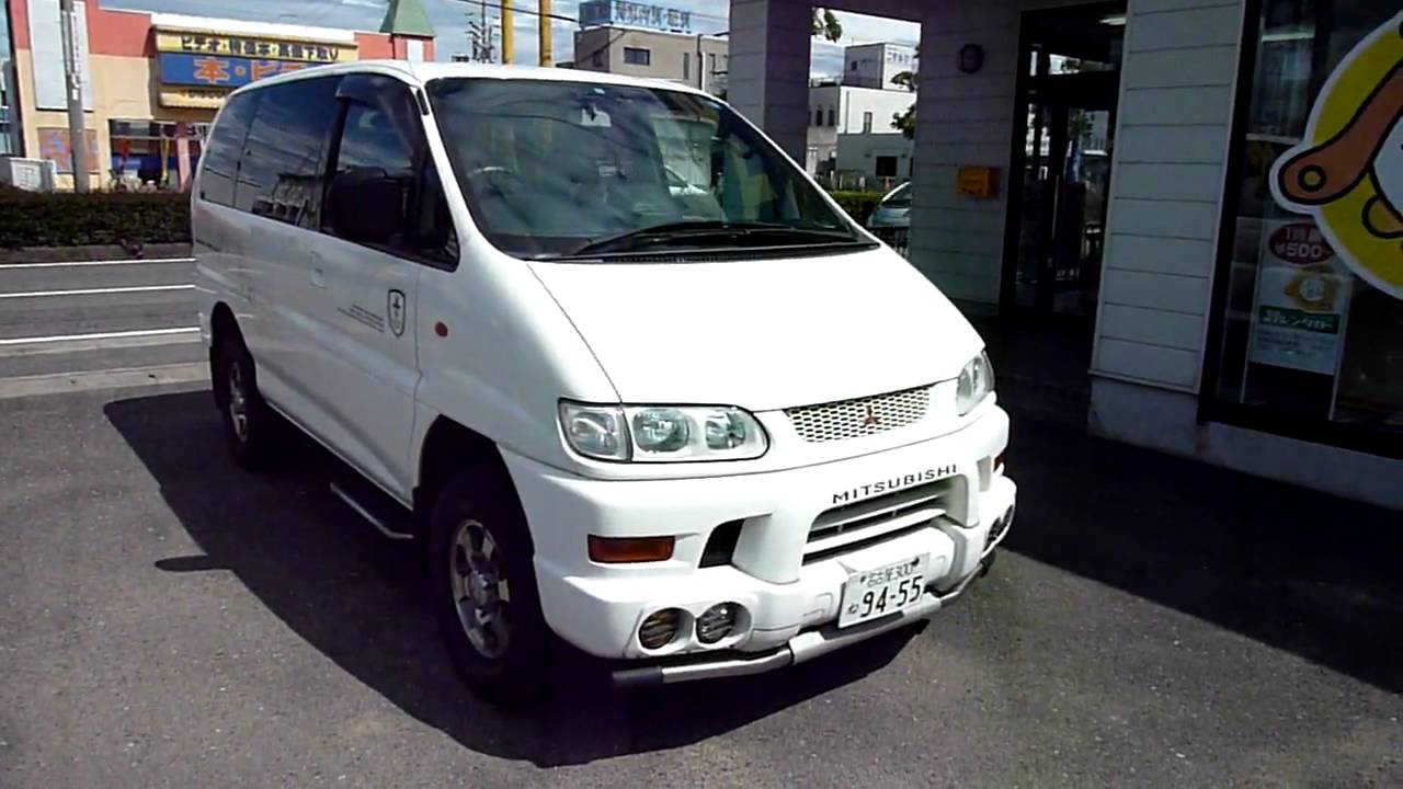 Mitsubishi delica 2000