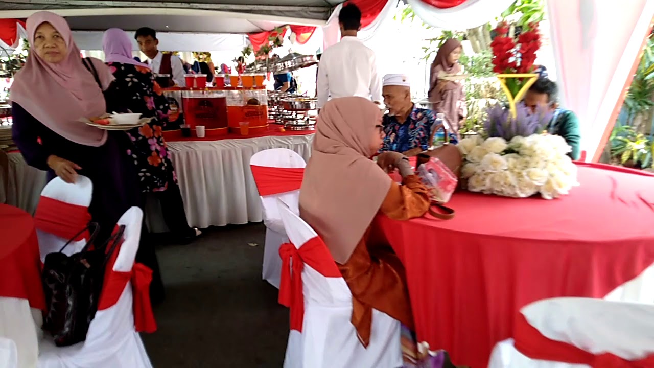 Menghadiri Majlis Pernikahan Bahagia Jangan Lewatkan Undangan Hajatan Pernikahan Unik Ini Majlis pernikahan - YouTube