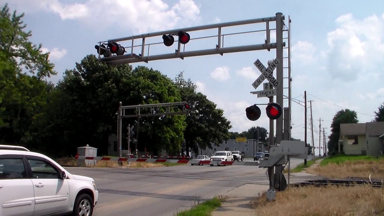 (Vault Classics) Amtrak 311 passes by Sterling Ave crossing in
