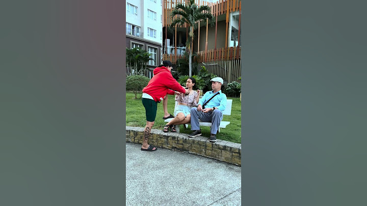 Girl defends herself with glasses [KINDNESS MAN] #kindness #respect #goodman #happy #humanities