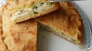 Простой и вкусный пирог на сметане. Простой и вкусный пирог на сметане.