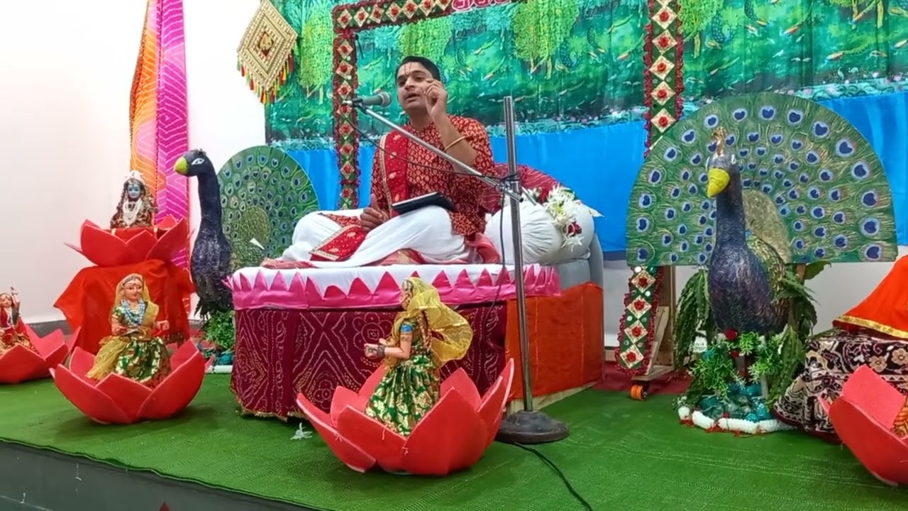 Day 1 Yamunashtak vivechan by Shri  Goswami Vishal baba Madras