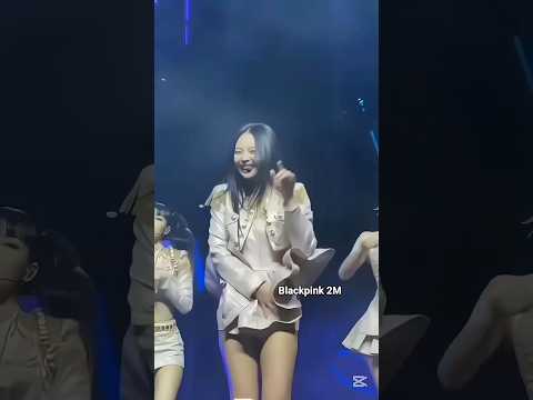 BTS V x Nancy momoland | WhatsApp status | muskan edit yt |#kimtaehyung#ytshorts #viralvideo#shorts#
